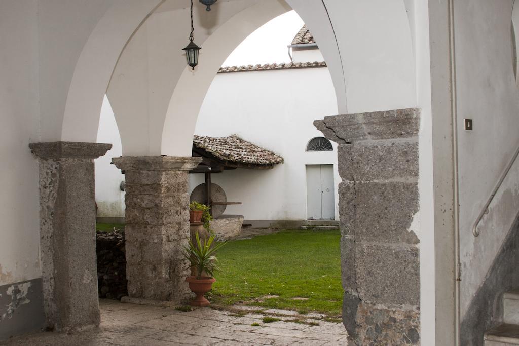 Palazzo D'Orsi Villa Calvanico Szoba fotó